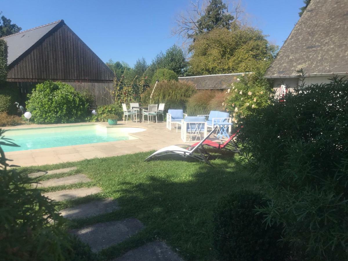 Le Clos Saint-Brice Les Portes du Coglais Exterior foto